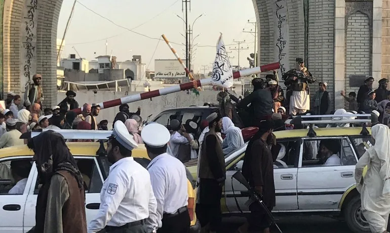 Талибаните контролират всички ключови градове с изключение на Кабул - Tribune.bg