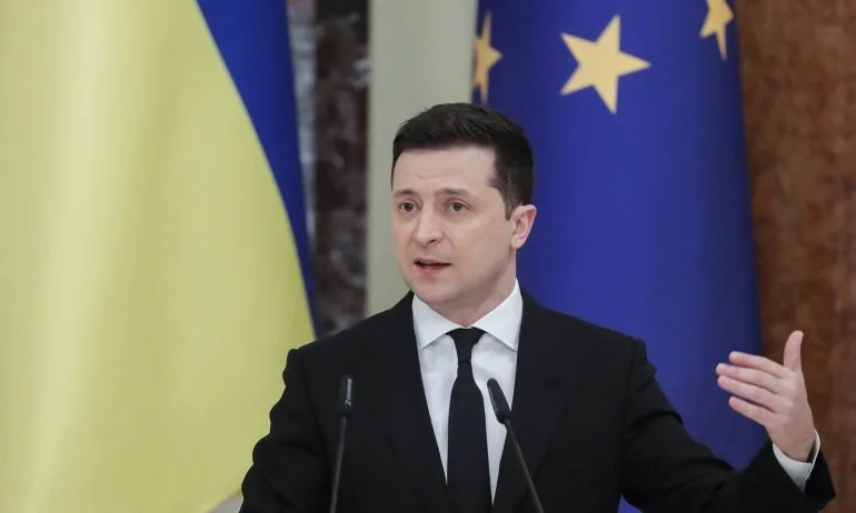 Зеленски: Само присъединяване към НАТО би гарантирало сигурността на Украйна - Tribune.bg