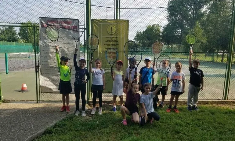 Георги Ставрев и Жизел Иванова - първи на регионално до 8 г. в Пазарджик - Tribune.bg