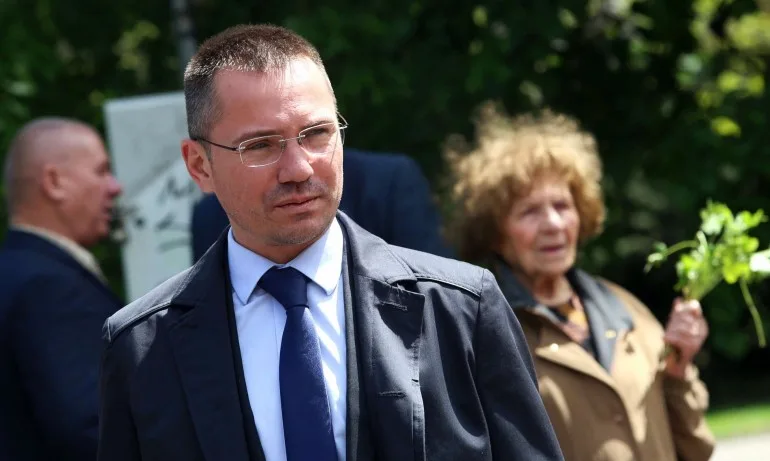 Джамбазки: Дисциплина, лична отговорност, личен пример и самосъзнание – това е - Tribune.bg