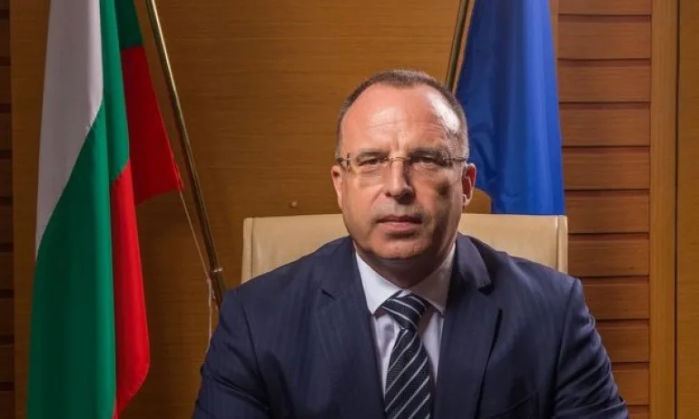 Порожанов депозира молба до КПКОНПИ да публикува цялата му декларация - Tribune.bg