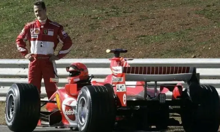 Арест за двама изнудвачи, тормозили семейството на Шумахер за милиони - Tribune.bg