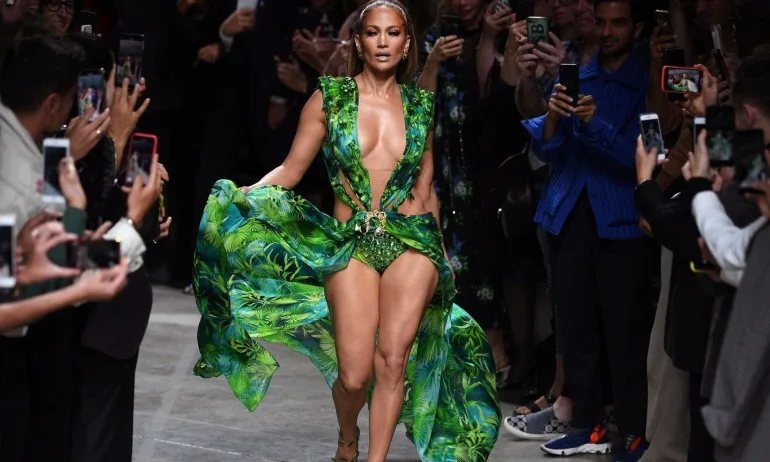 Дженифър Лопес: Не забогатях от Да свалиш Уолстрийт - Tribune.bg