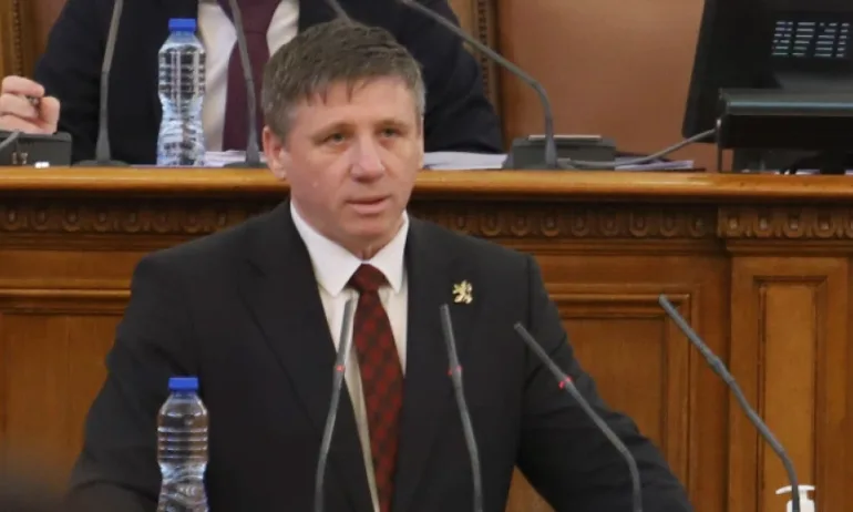 Дренчев: Ще поискаме от президента да връчи третия мандат на нас - Tribune.bg