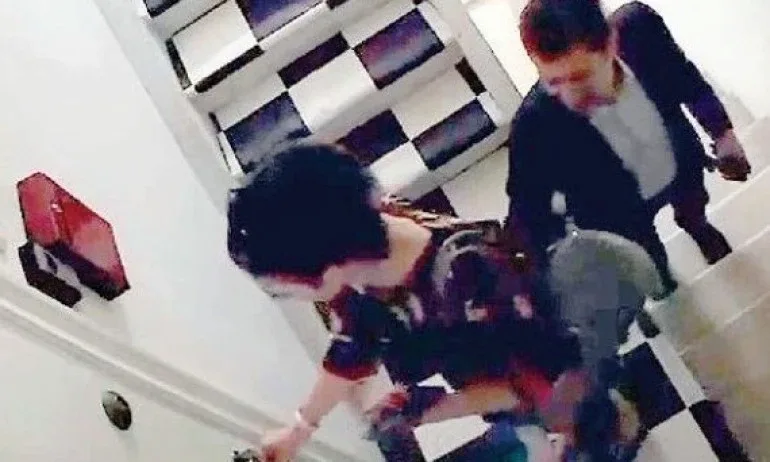 Лена Бориславова потвърди, че тя и Петков са на кадрите с квартирата - Tribune.bg