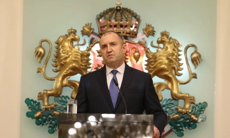 Lupa.bg: Радев снел доверие и от... екипа си - Tribune.bg