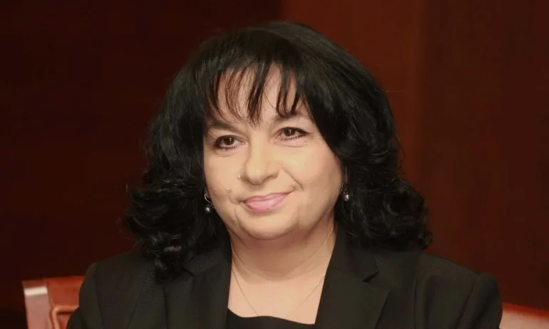 Теменужка Петкова: Правителството няма отношение по сделката с ЧЕЗ - Tribune.bg