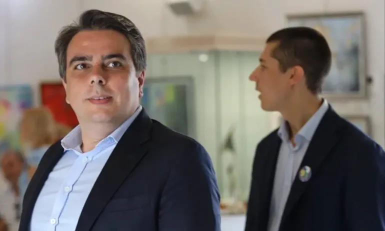 След промяната: Принудени сме да изтеглим поне 6 млрд. лв. нов дълг до края на годината - Tribune.bg