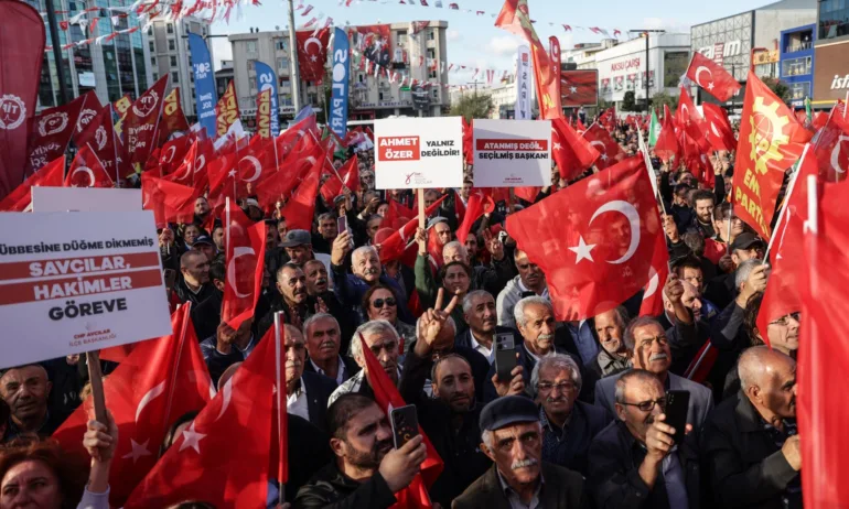 Лидерът на ПКК призова за разоръжаване - Tribune.bg