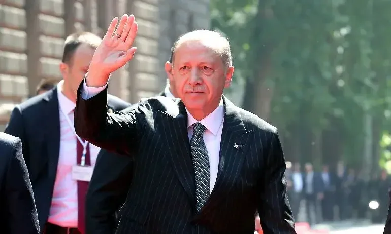 Ердоган: Може да ударим Гърция във всеки един момент - Tribune.bg