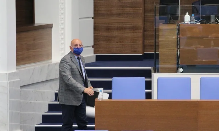 Емил Димитров: Няма да бъда екологична бухалка, ДПС и Да България да не се опитват да ползват МОСВ - Tribune.bg