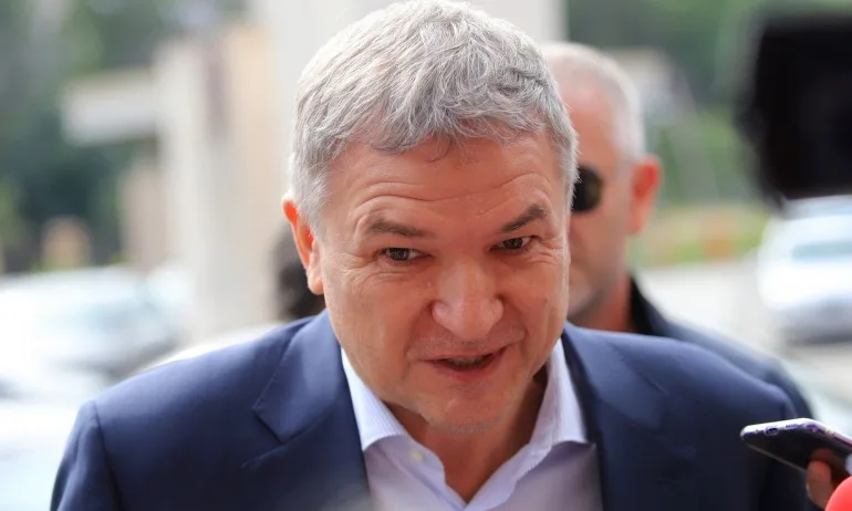 Пламен Бобоков си позволи словесна агресия срещу репортер на БНТ - Tribune.bg