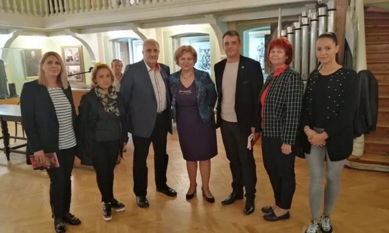 Муравей Радев: Десните партии трябва заедно да подкрепят ГЕРБ - Tribune.bg