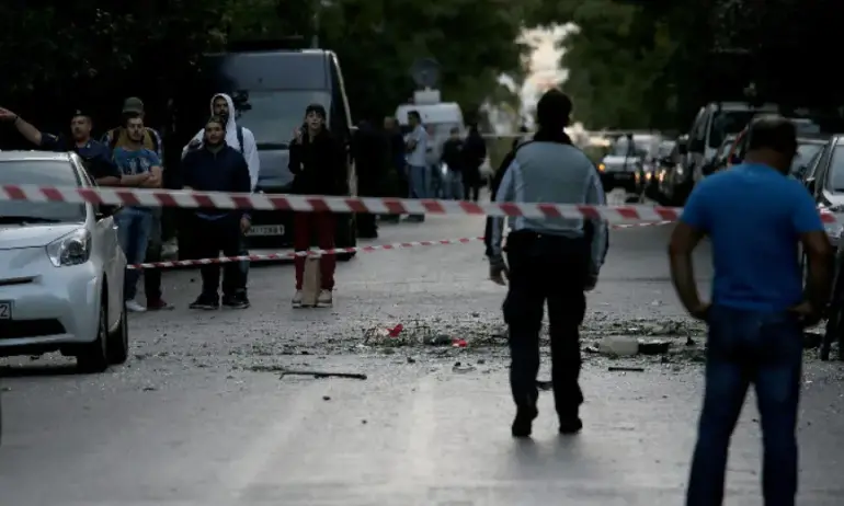 Уволнен охранител ликвидира служители на корабна компания в Гърция - Tribune.bg