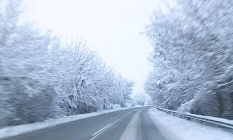 Обстановката на места остава усложнена - Tribune.bg