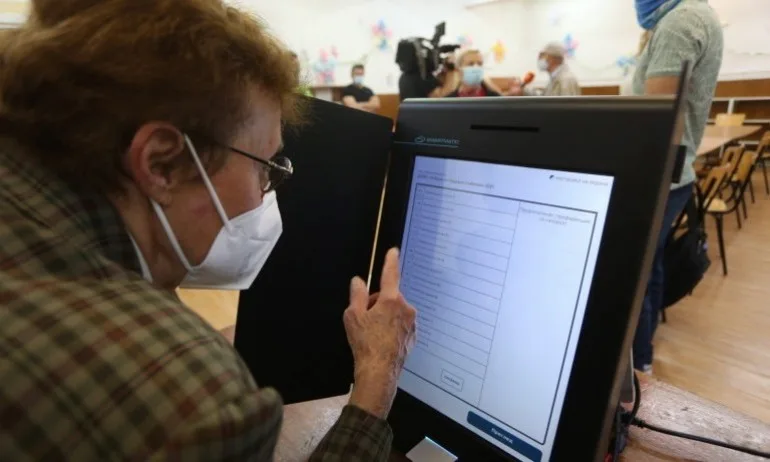 Експерт: ЦИК трябва да започне да трупа капацитет за управление на машинното гласуване - Tribune.bg