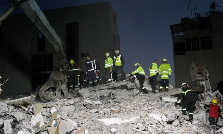Ден на траур в Албания след земетресението - Tribune.bg