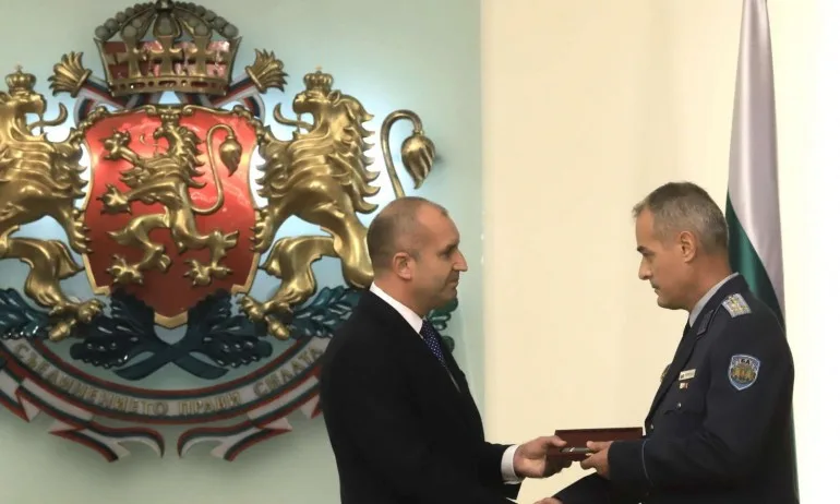 Още един контактен на Радев с COVID-19 – съпругът на Наплатанова от БТВ - Tribune.bg