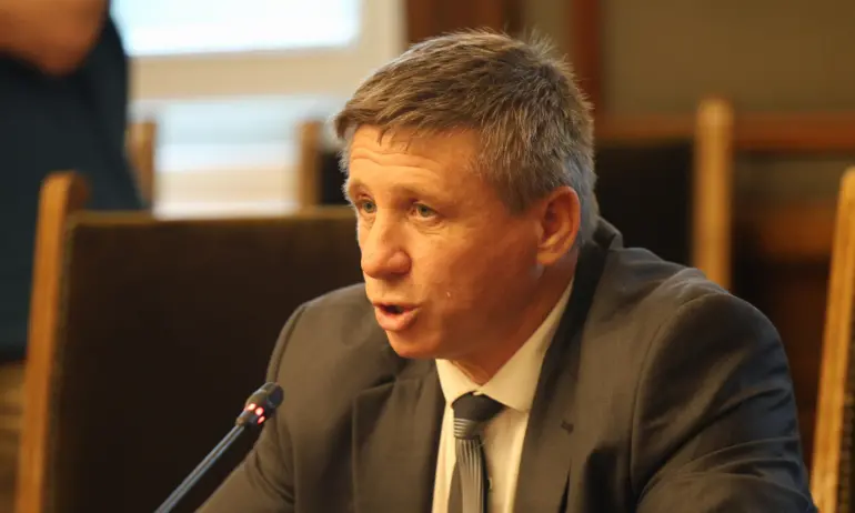 Николай Дренчев от Възраждане“ поема председателството на Комисия за контрол