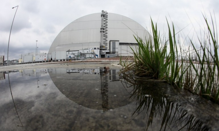 Украинската атомна електроцентрала в Чернобил отново е без електрозахранване. Причината
