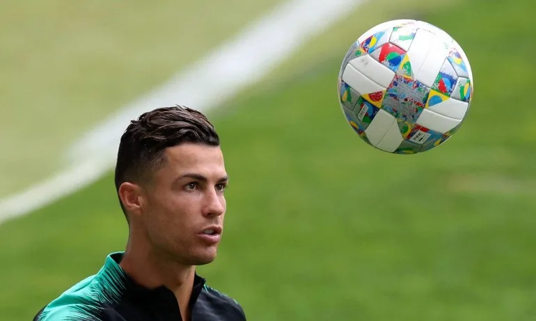 Катрин Майорга оттегли обвинението в изнасилване срещу Кристиано Роналдо - Tribune.bg