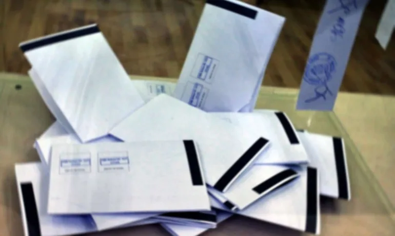 Сова Харис: ГЕРБ пред БСП с 2,3%, седем партии с шанс за парламента - Tribune.bg