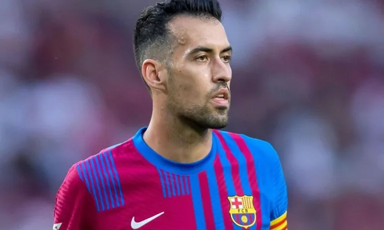 Барса предложи нов договор на Бускетс - Tribune.bg