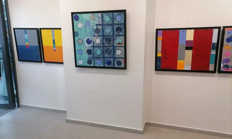 Красен Кралев разкрива себе си в изложбата Вдъхновения 3 в Арт галерия Вежди - Tribune.bg