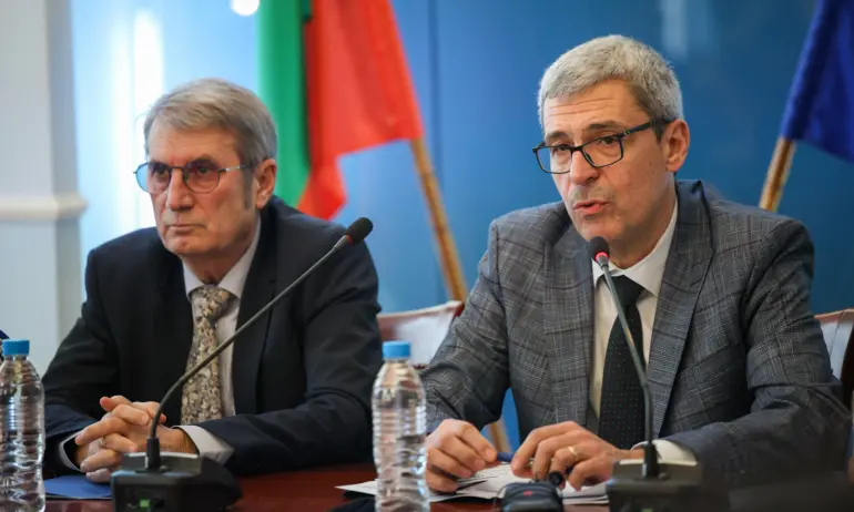 Здравното министерство: Драмата с липсата на инсулин е преувеличена - Tribune.bg