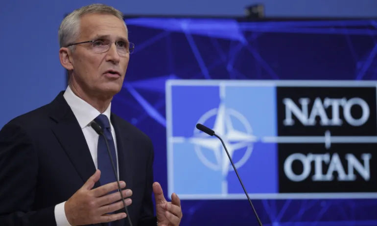 Столтенберг: НАТО ще продължи да помага на Украйна - Tribune.bg