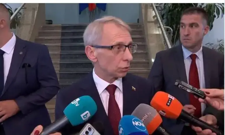 Денков: България не е проблем за Австрия. Те само ще спечелят, ако влезем в Шенген - Tribune.bg