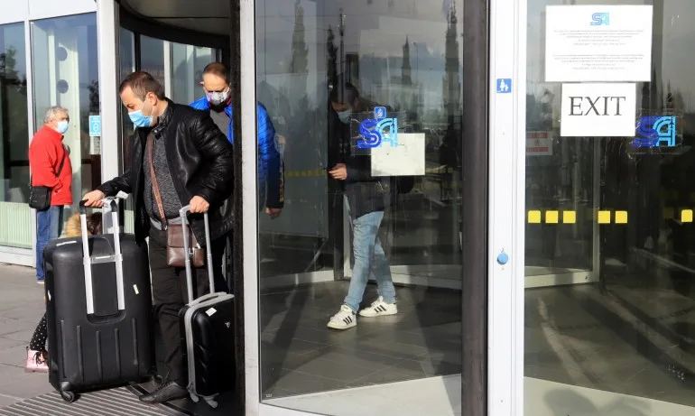 Нови правила за влизане в страната, държавите се разделят на червена, оранжева и зелена зона - Tribune.bg