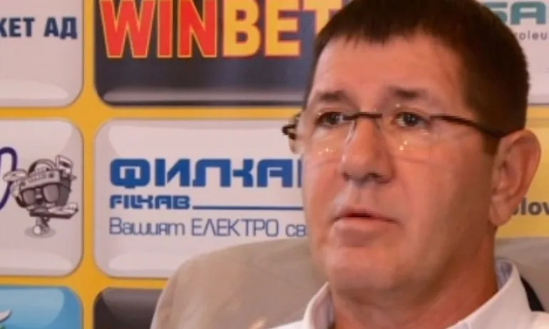 Президентът на Ботев Пловдив благодари на Борисов за спасяването на стадиона - Tribune.bg