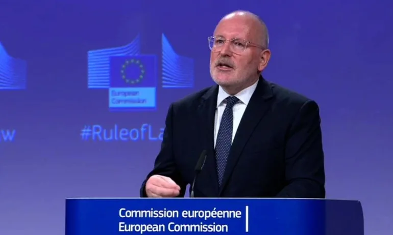 Тимерманс: Мониторингът на България и Румъния може да отпадне скоро - Tribune.bg