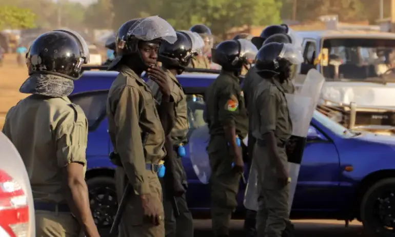 Напрежение в Западна Африка заради преврата в Нигер - Tribune.bg