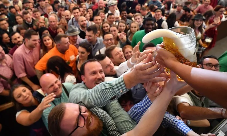 Отменят Октоберфест заради коронавируса - Tribune.bg