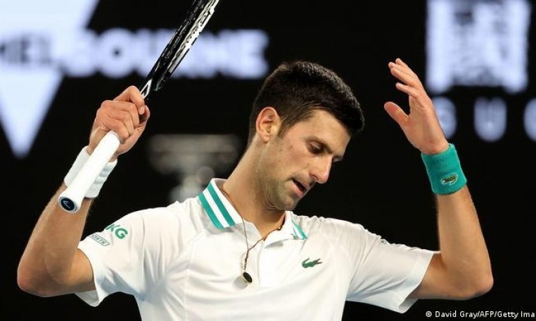 Джокович: Господ гледа всичко - Tribune.bg