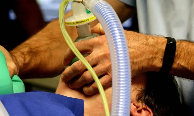 Болни остават без домашни кислородни апарати заради бюрократични спънки - Tribune.bg