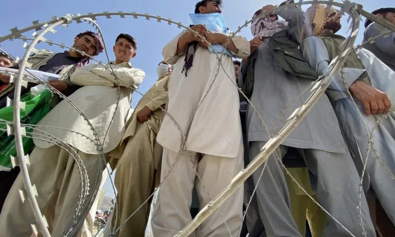 Гърция няма да е врата за мигрантите от Афганистан - Tribune.bg