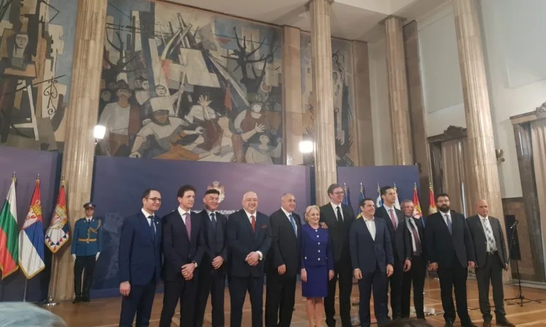 Историята помни делата, а не дребните душици - Tribune.bg