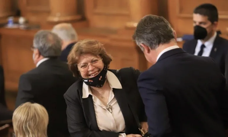 Татяна Дончева се съмнява, че сценаристите на Слави стават за министри - Tribune.bg