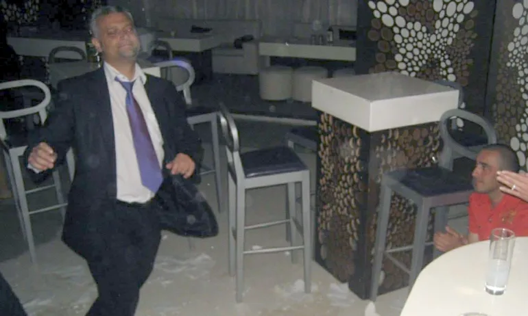 Да си изкарвате поне наполовина толкова добре, колкото вътрешния ни министър - Tribune.bg