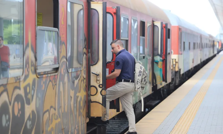 МТ: Договори за 765 млн. евро са поети без осигурено финансиране в железниците - Tribune.bg