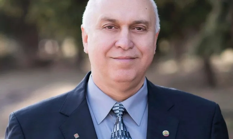 Лекар, болен от COVID-19: Ако стане така да ме няма, помнете ме с добро и пазете България! - Tribune.bg