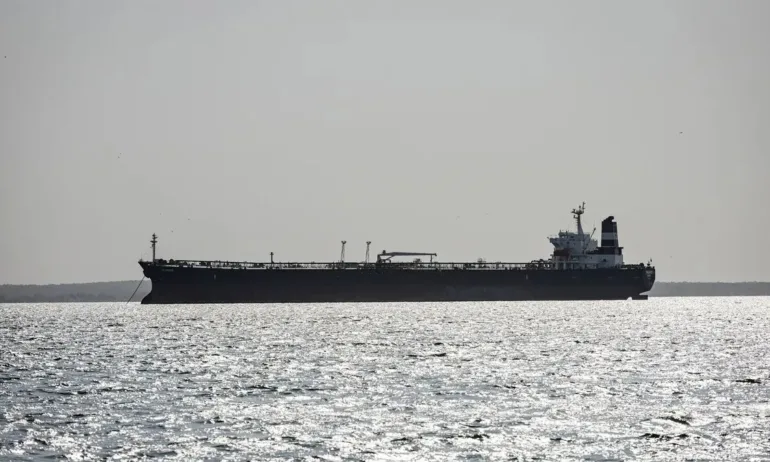 САЩ свалиха санкциите за купуването на петрол от Русия - Tribune.bg