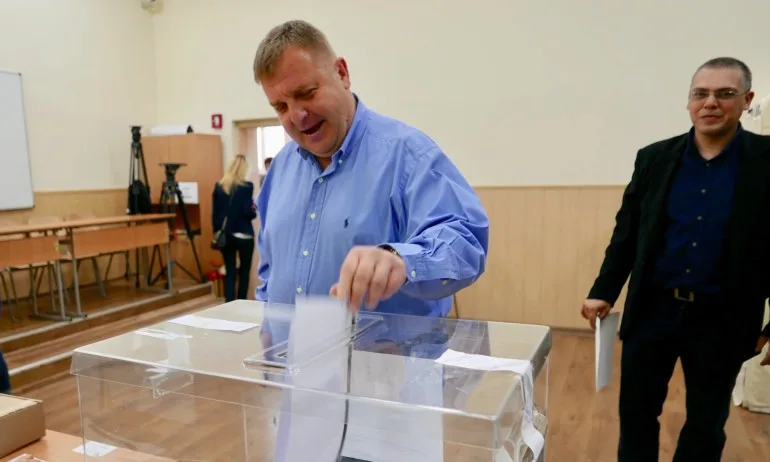 Каракачанов: В ЕП ни трябват бойци, които да защитават българския интерес - Tribune.bg