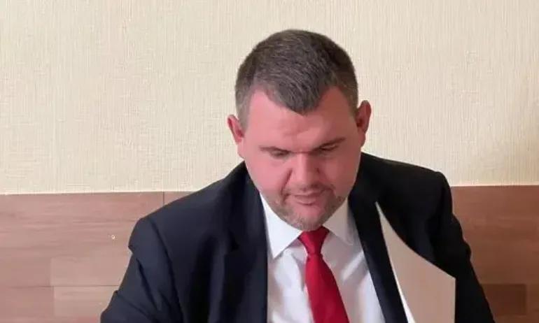 Пеевски внесе иск в американски съд, настоява за отмяна на наложената му санкция по закона Магнитски - Tribune.bg