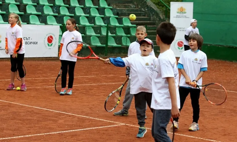 Детски тенис празник на 1 юни на Националния ОББ тенис център - Tribune.bg