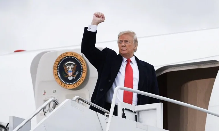 Доналд Тръмп стана дядо за десети път - Tribune.bg