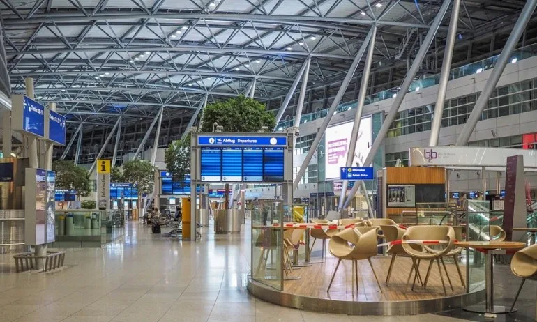 МЗ: Въздържайте се от неоснователни пътувания до Кипър, Гърция и Турция - Tribune.bg